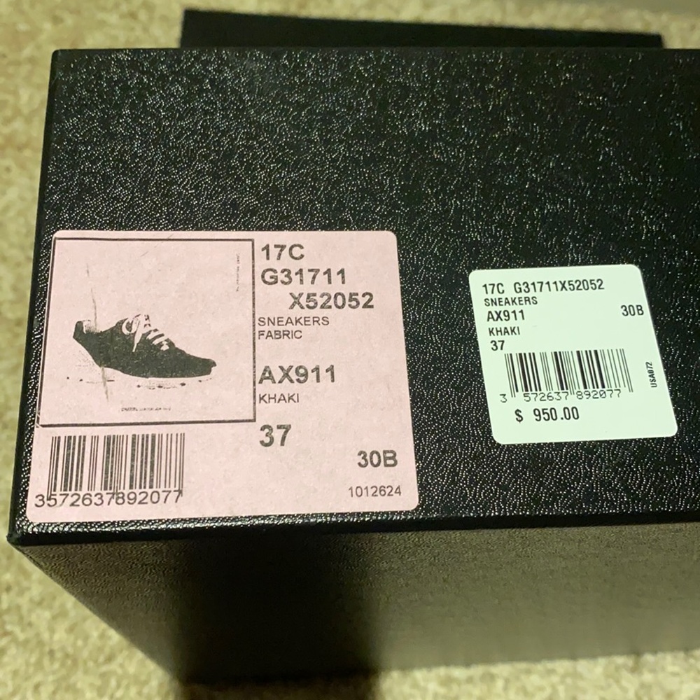 Chanel Sneakers Olive Green Khaki size 37 - Picture 4 of 8